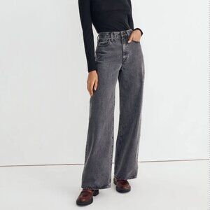 Madewell Superwide-Leg Jeans in Moreland Wash - Sz 28